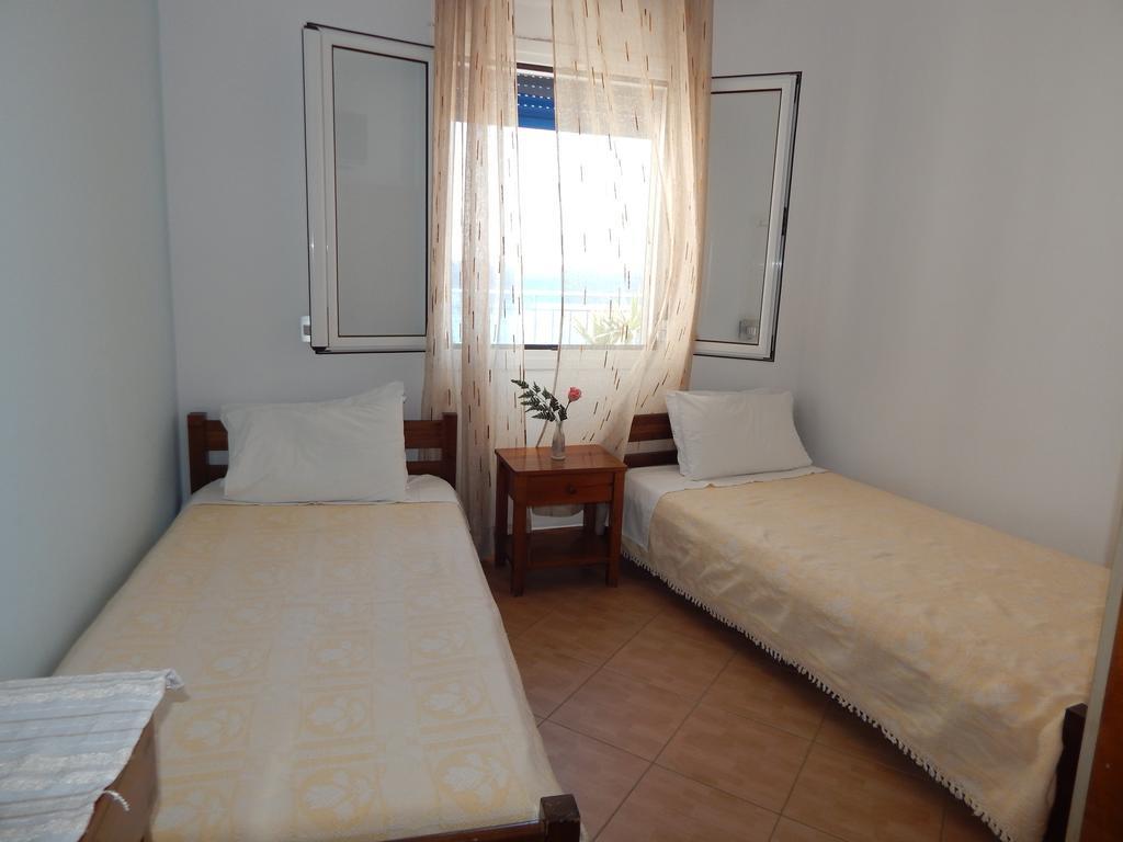 Akti Pension Ágios Kírykos Room photo